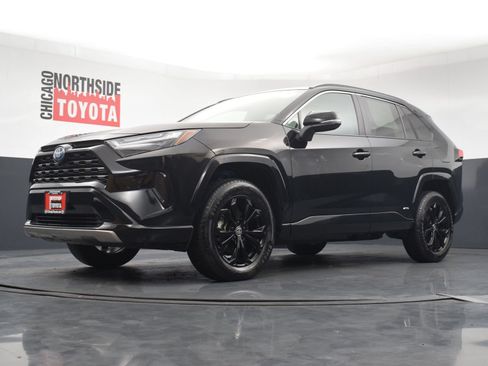 Used 2024 Toyota RAV4 SE AWD/4WD image 30