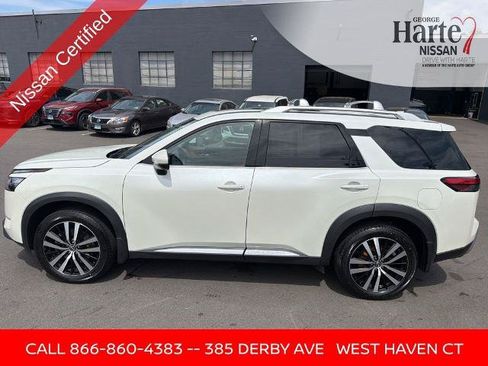 Certified 2023 Nissan Pathfinder Platinum AWD/4WD image 5