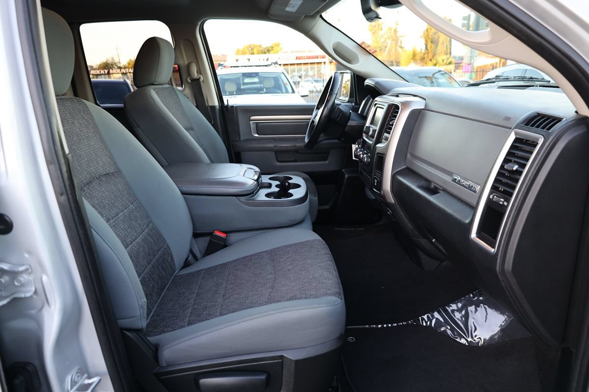 Used 2016 RAM 1500 Big Horn AWD/4WD image 17