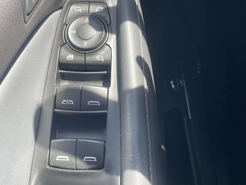 Used 2024 Buick Enclave Premium image 22