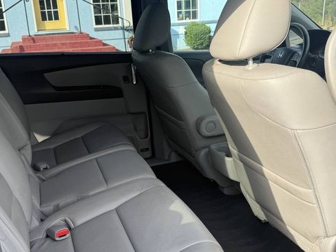 Used 2015 Honda Odyssey EX-L image 28