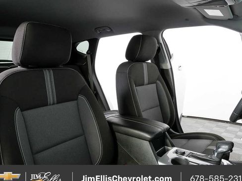 Used 2025 Chevrolet Blazer LT image 20