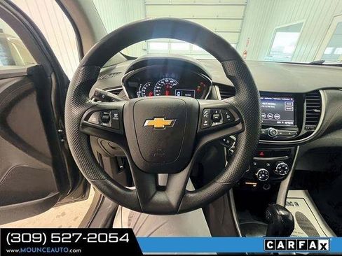 Used 2021 Chevrolet Trax LS w/ Tint and Cruise Package AWD/4WD image 20
