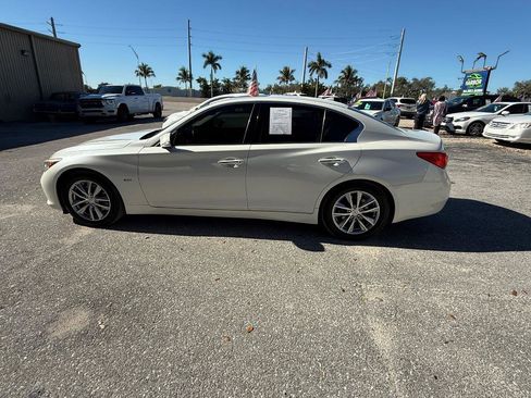 Used 2017 INFINITI Q50 3.0t Premium w/ 3.0T Premium Plus Package image 5