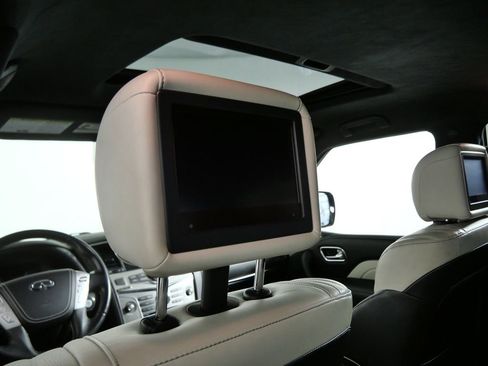 Used 2019 INFINITI QX80 Limited w/ All-Season Package AWD/4WD image 16