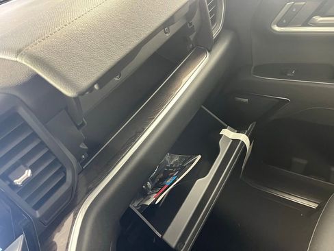 New 2026 Chevrolet Silverado 1500 LTZ w/ LTZ Premium Package image 37