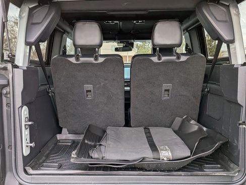 Used 2022 Ford Bronco Badlands image 18