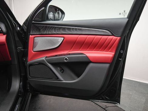 New 2025 Maserati Grecale GT AWD/4WD image 42
