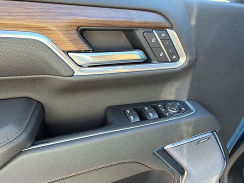 New 2026 Chevrolet Silverado 2500 High Country w/ High Country Premium Package AWD/4WD image 16