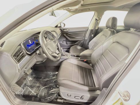 Used 2023 Volkswagen Jetta SE FWD image 20