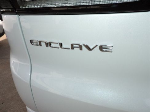 New 2026 Buick Enclave Avenir w/ Super Cruise Package image 13