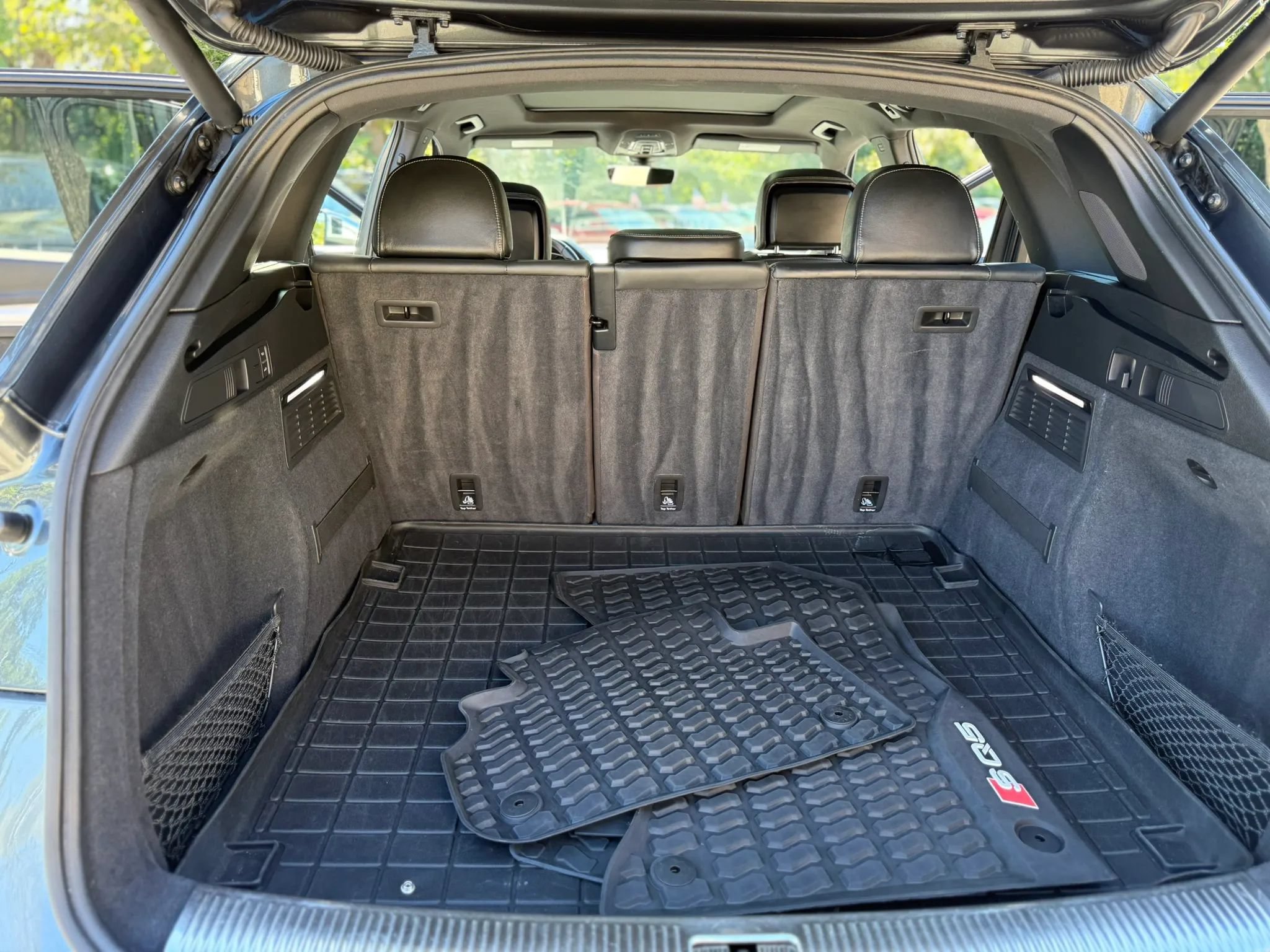 Used 2018 Audi SQ5 Prestige w/ Prestige Package AWD/4WD image 27