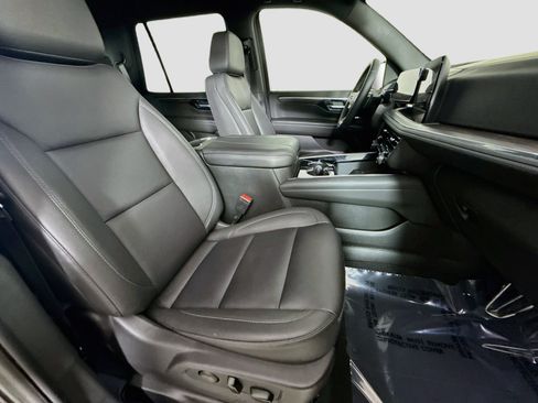 Used 2026 Chevrolet Tahoe Z71 AWD/4WD image 29