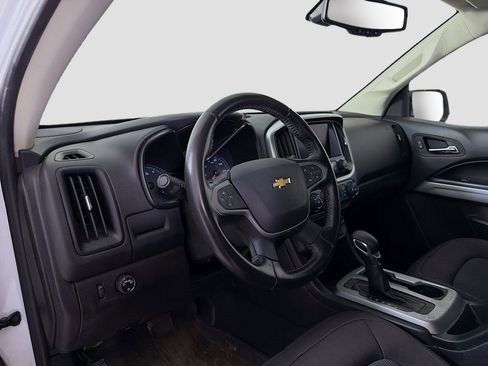 Used 2022 Chevrolet Colorado LT RWD image 10