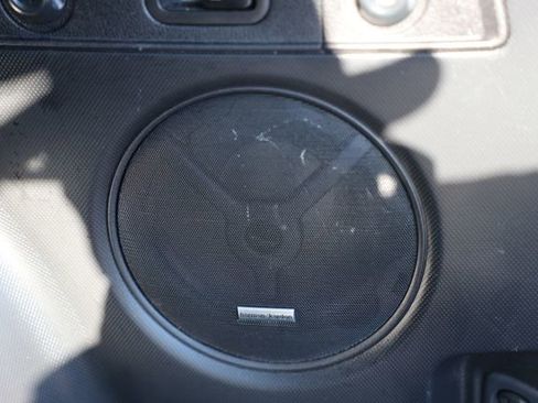 Used 2021 Subaru Forester Touring image 11