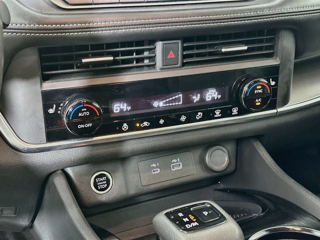 Certified 2023 Nissan Rogue SV w/ SV Premium B Package AWD/4WD image 23