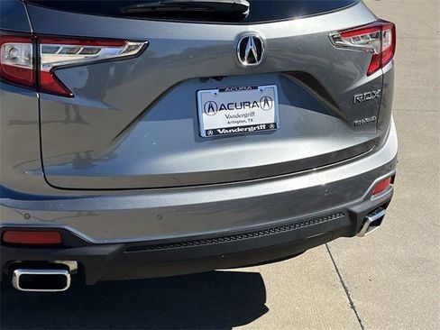 Certified 2025 Acura RDX w/ Technology Package image 6