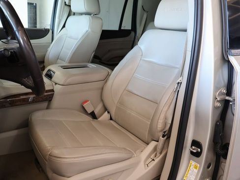 Used 2015 GMC Yukon Denali image 5