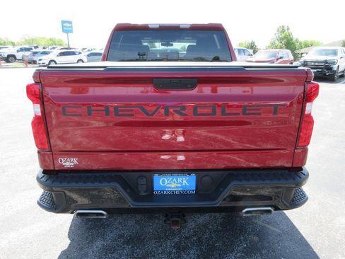 Certified 2022 Chevrolet Silverado 1500 LT Trail Boss w/ Safety Package AWD/4WD image 4
