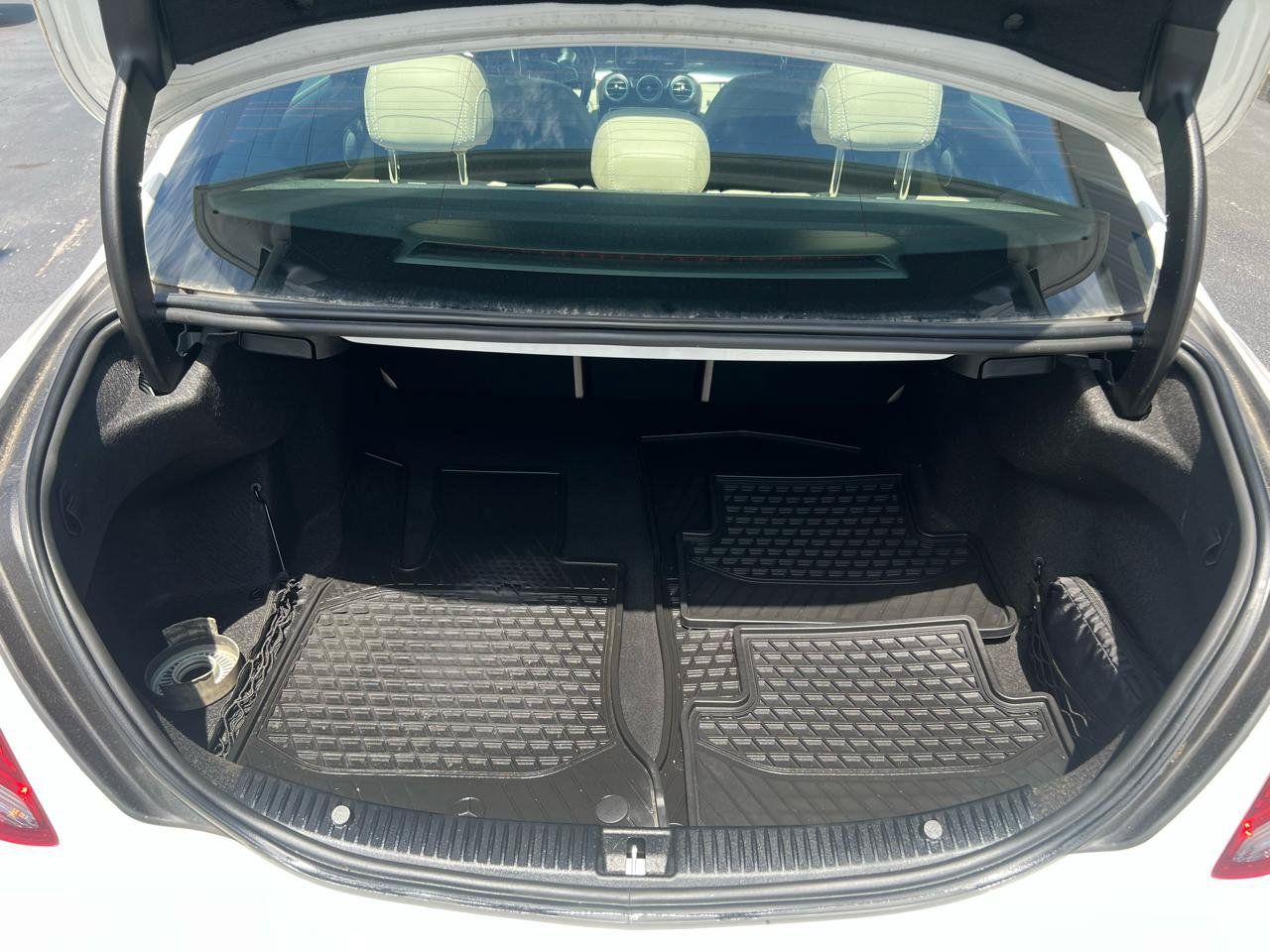 Used 2018 Mercedes-Benz C 300 4MATIC Sedan image 16
