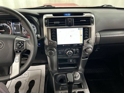 Used 2023 Toyota 4Runner TRD Sport w/ Technology Package AWD/4WD image 19