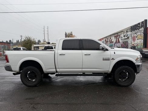 Used 2018 RAM 2500 Laramie image 6