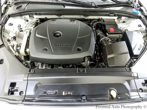Used 2018 Volvo S90 T5 Momentum w/ Convenience Package AWD/4WD image 26