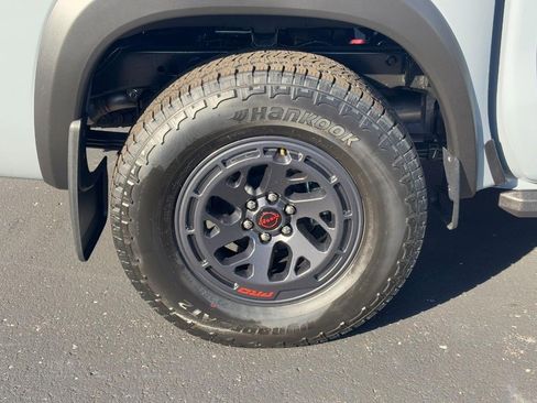 New 2026 Nissan Frontier PRO-4X w/ Pro-4x Convenience Package image 4