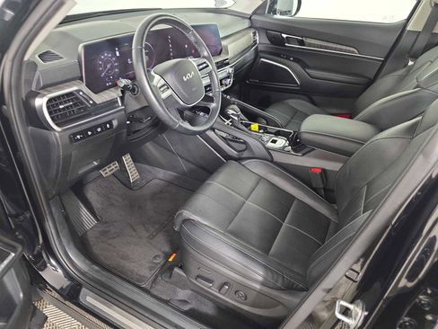 Used 2024 Kia Telluride SX w/ Towing Package image 20