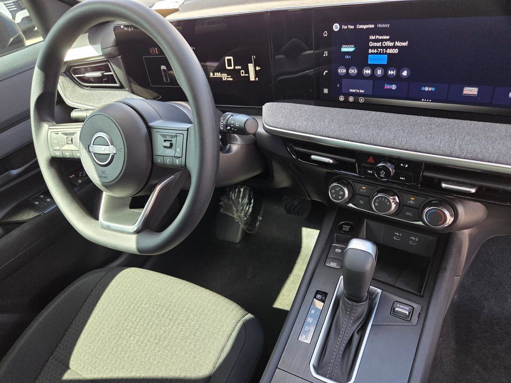 Used 2026 Nissan Kicks S FWD image 30