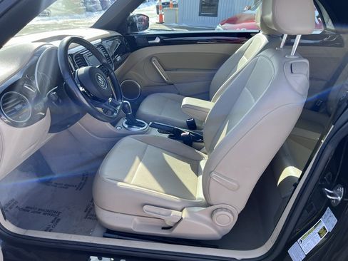 Used 2016 Volkswagen Beetle 1.8T SE image 11