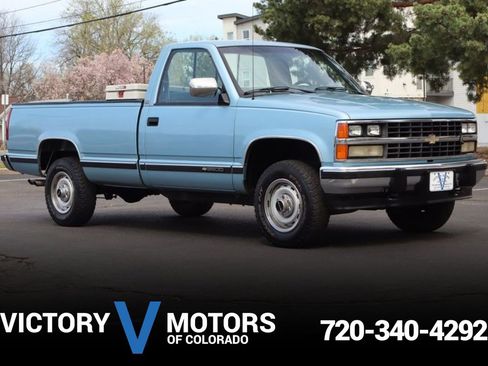 Used 1989 Chevrolet Silverado 2500 4x4 Regular Cab image 1