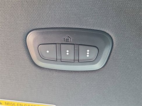 Used 2023 RAM 1500 Big Horn image 33