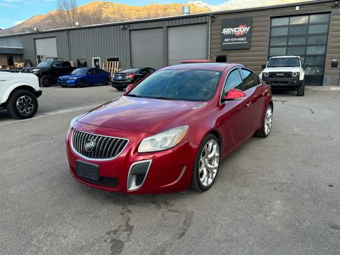 Used 2012 Buick Regal GS image 2