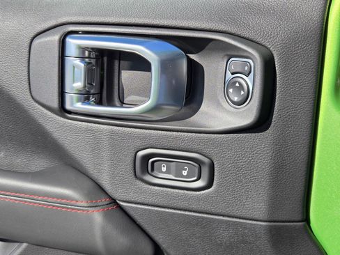 New 2026 Jeep Wrangler Unlimited Rubicon image 25