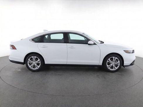 Used 2024 Honda Accord LX image 8