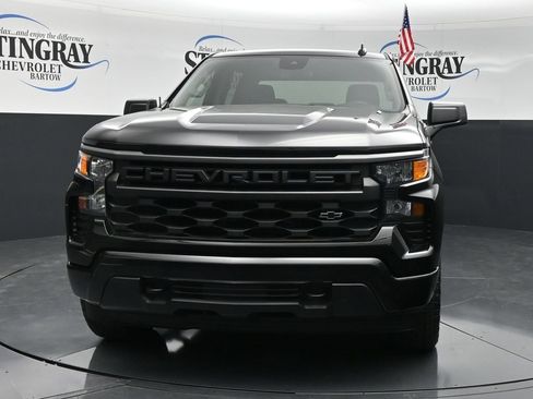 Certified 2025 Chevrolet Silverado 1500 Custom w/ LPO, Dark Essentials Package AWD/4WD image 2