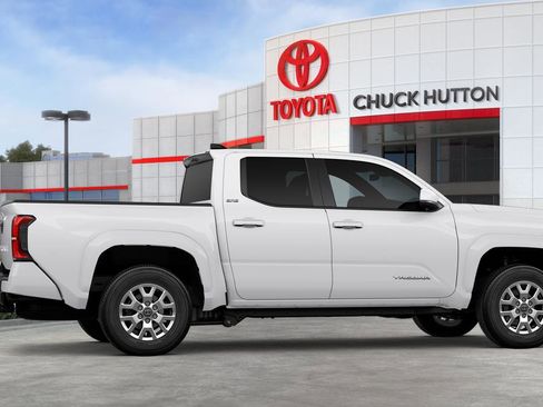 New 2026 Toyota Tacoma SR5 AWD/4WD image 39