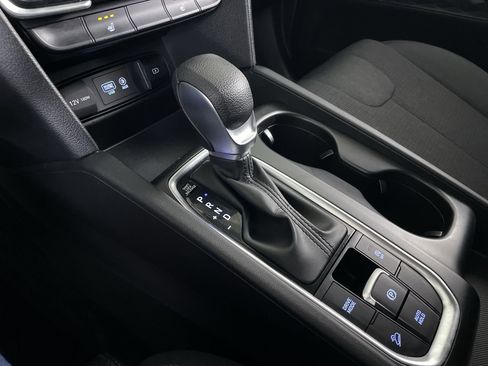 Used 2020 Hyundai Santa Fe SEL image 17