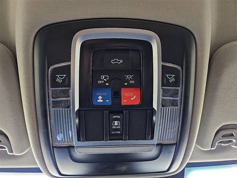 Certified 2023 RAM 2500 Limited image 29