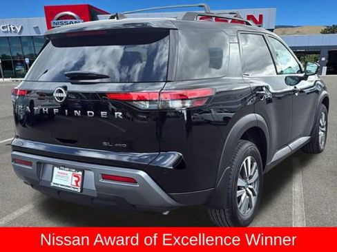 New 2026 Nissan Pathfinder SL AWD/4WD image 3