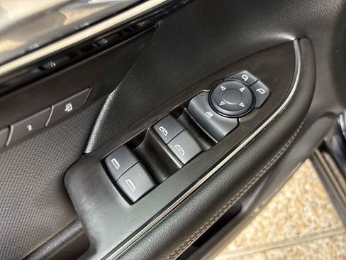 Used 2025 Buick Envision Preferred AWD/4WD image 22