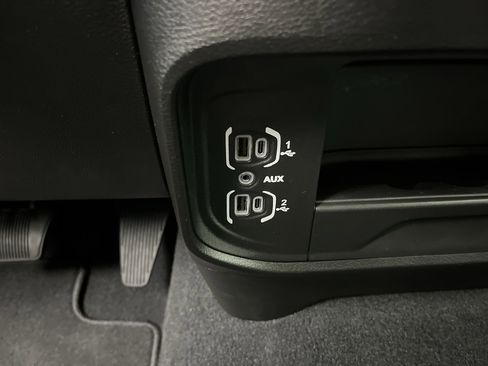 Used 2024 RAM 3500 Tradesman w/ Safety Group image 23