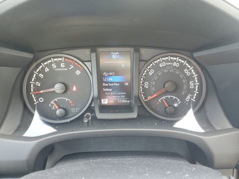 Used 2023 Toyota Tacoma SR5 image 22