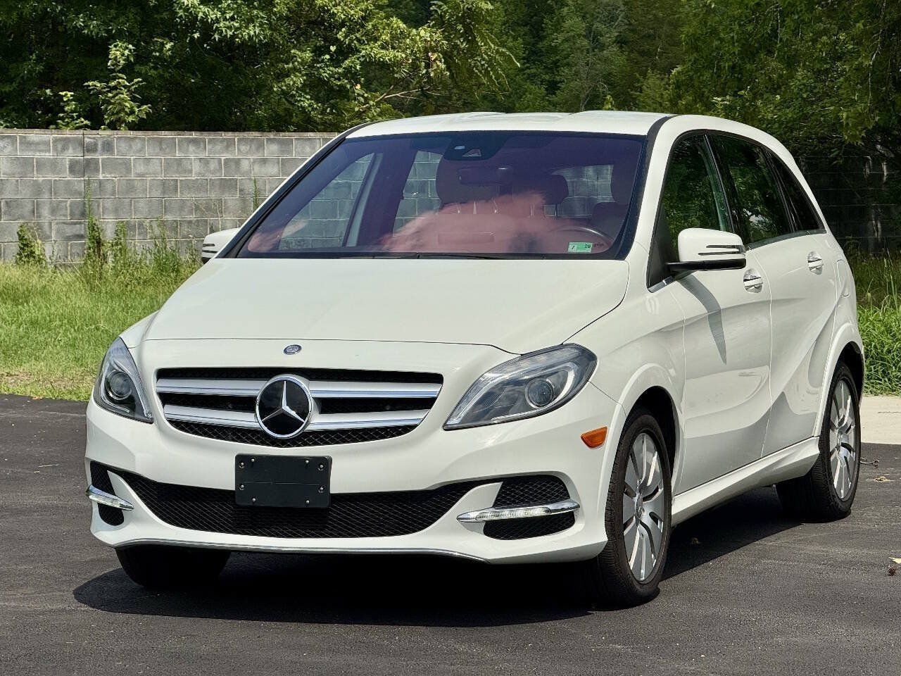 Used 2015 Mercedes-Benz B 250e image 3