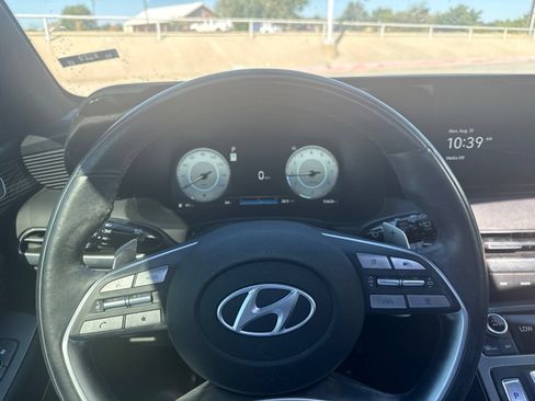 Used 2024 Hyundai Palisade Calligraphy FWD image 12