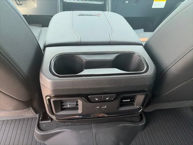 New 2026 GMC Sierra 3500 AT4 w/ AT4 Premium Plus Package AWD/4WD image 13