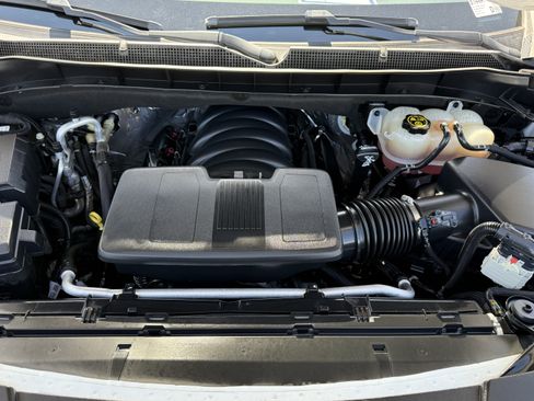 Used 2021 Chevrolet Tahoe RST RWD image 31