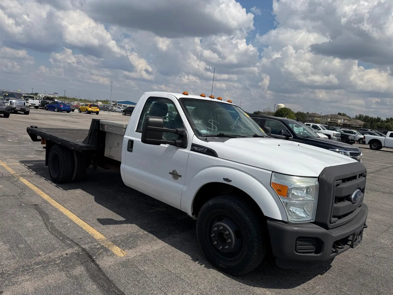 Used 2014 Ford F350 XL w/ Trailer Tow Package RWD image 5