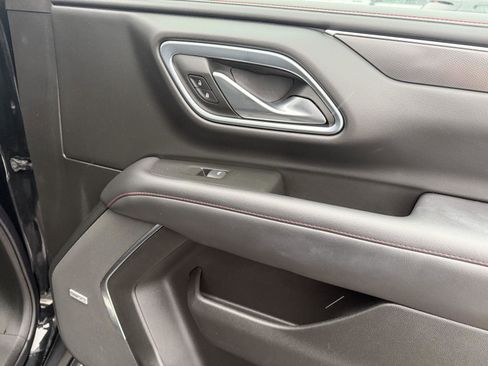 Used 2022 Chevrolet Tahoe RST w/ Sport Performance Package image 34